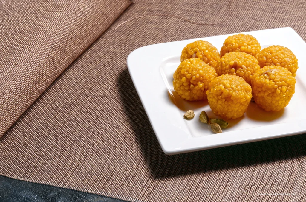 Bundi Laddu in White plate – product photography by Shreeji, Nagpur